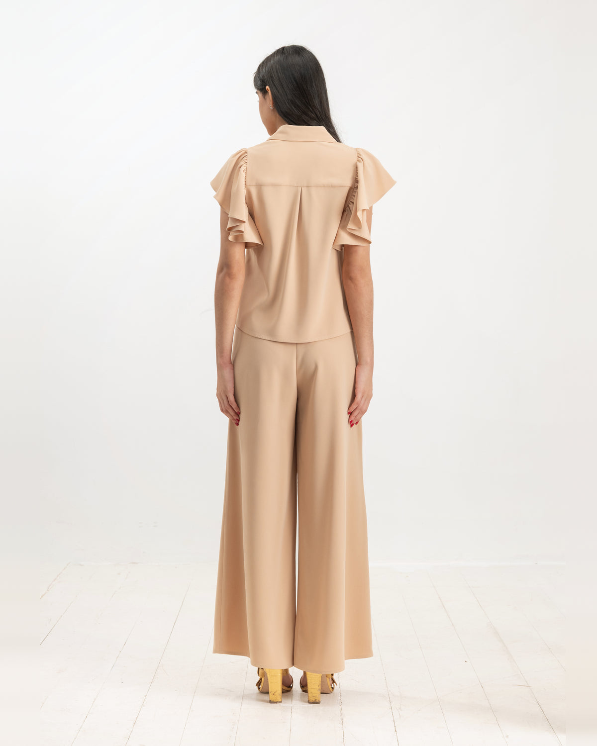 Trousers 15-5672 in Khaki, back